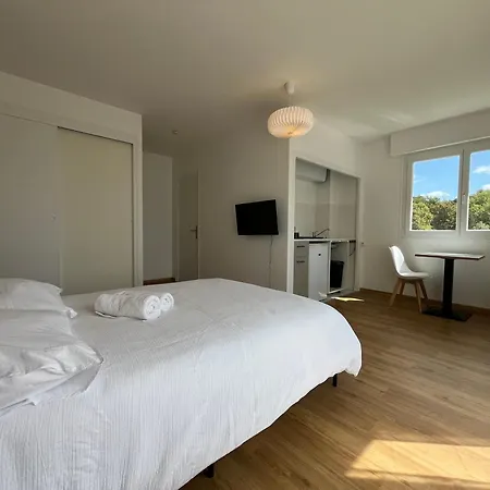 Bienvenue A L'oustalet - 4 Appartement